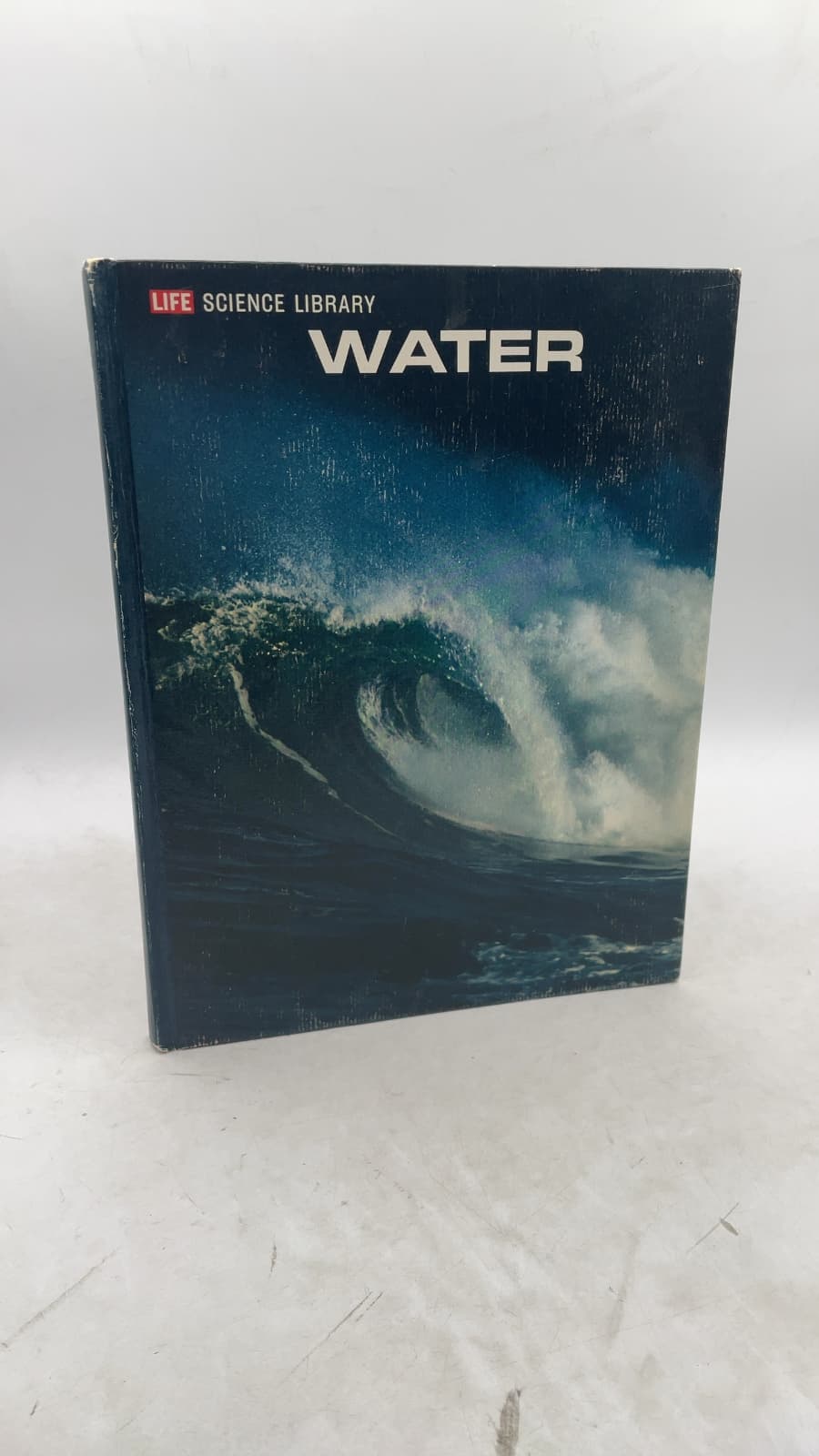 Water by Luna B. Leopold, Kenneth S. Davis, and the Editors of LIFE - front cover
