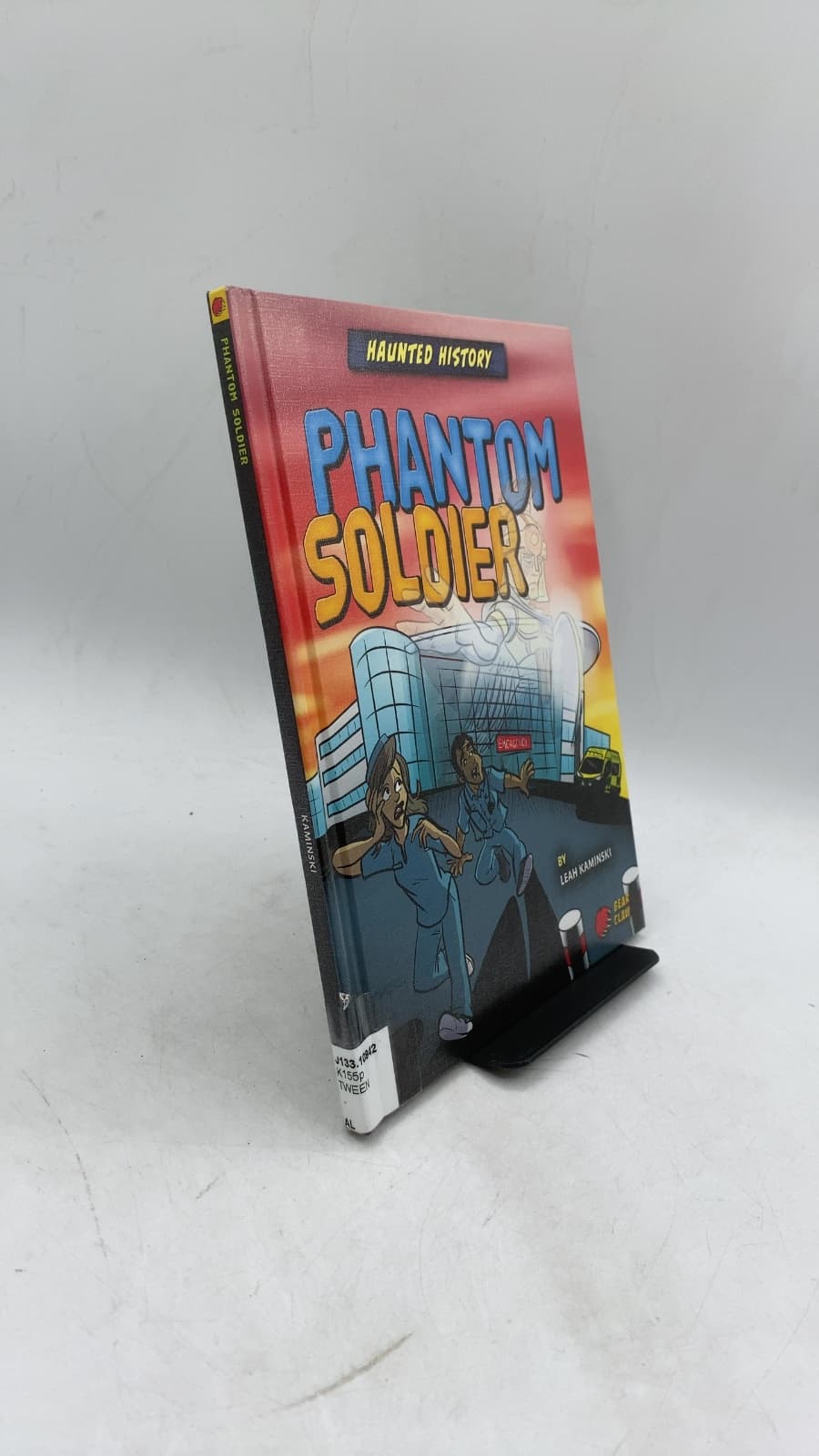 Phantom Soldier by Leah Kaminski - front cover