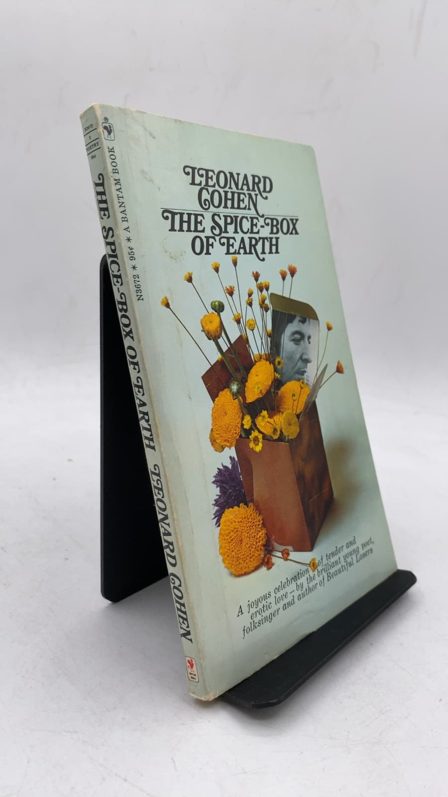 THE Spice-BOX OF Earth by Leonard Cohen - front cover