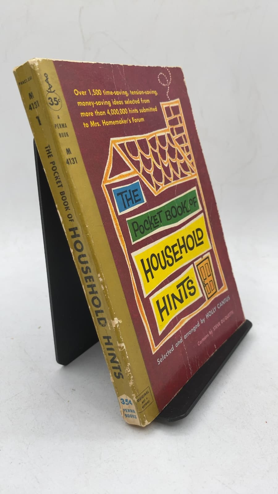 The Pocket Book of Household Hints by Holly Cantus - front cover