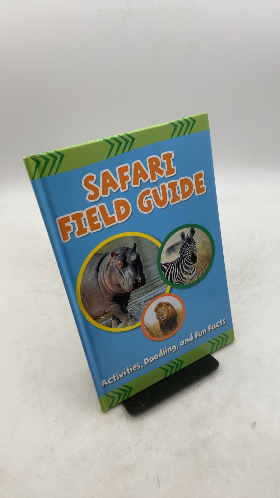 Safari Field Guide: Activities, Doodling, and Fun Facts by Cynthia Stierle - front cover