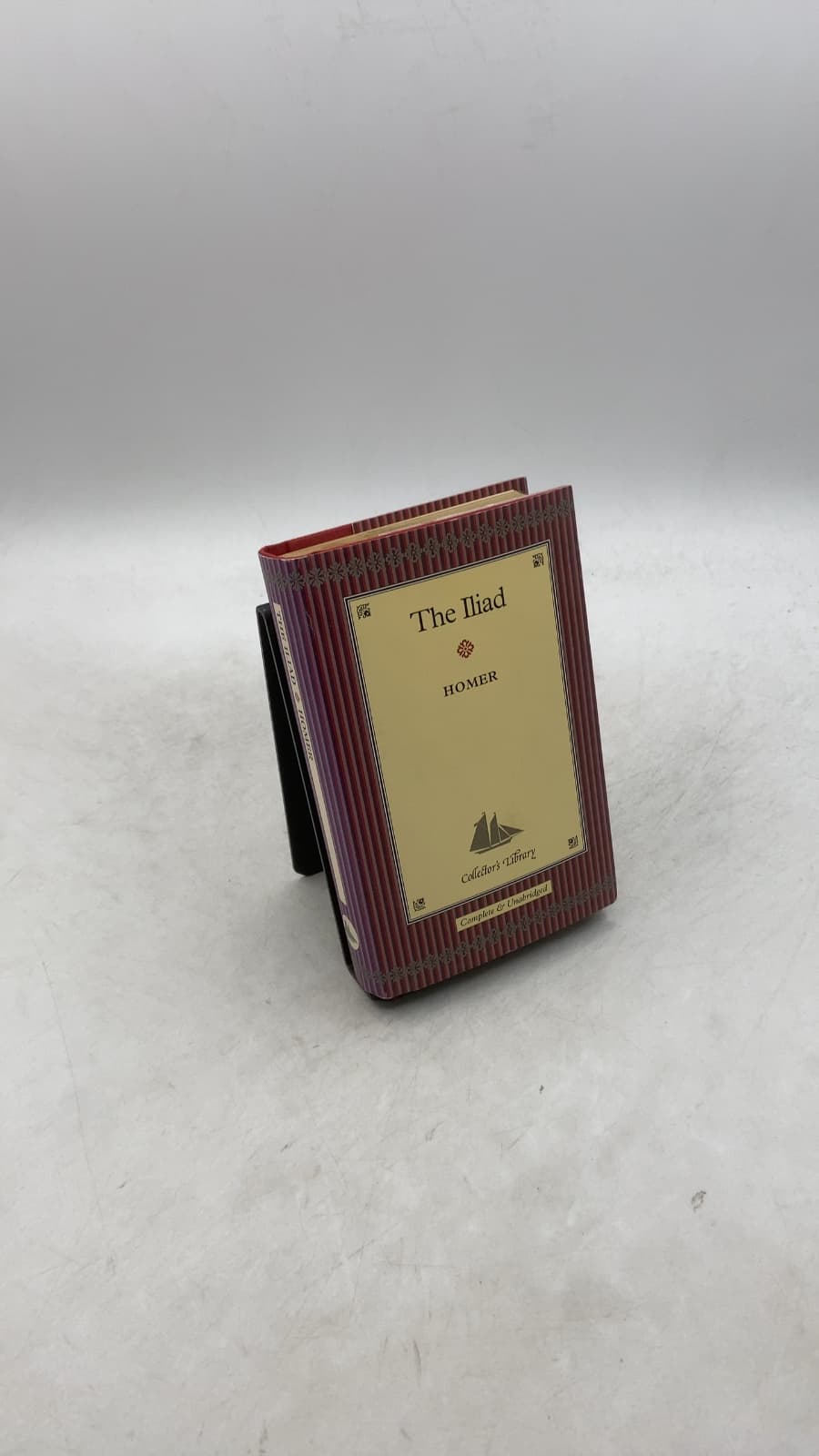The Iliad by Homer - front cover