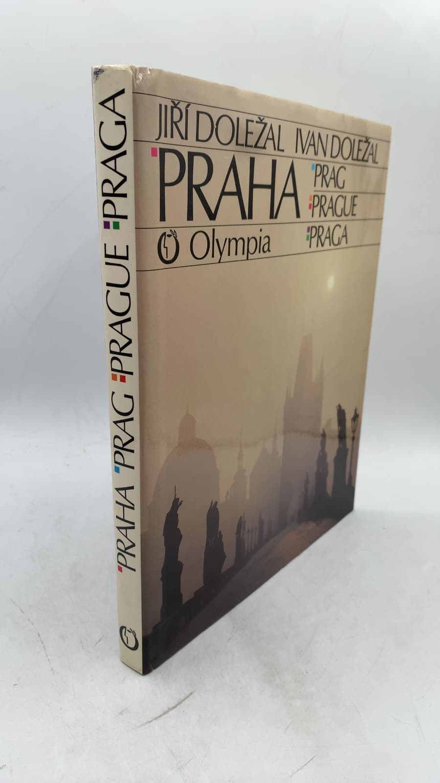 Praha by Jiří Doležal, Ivan Doležal - front cover