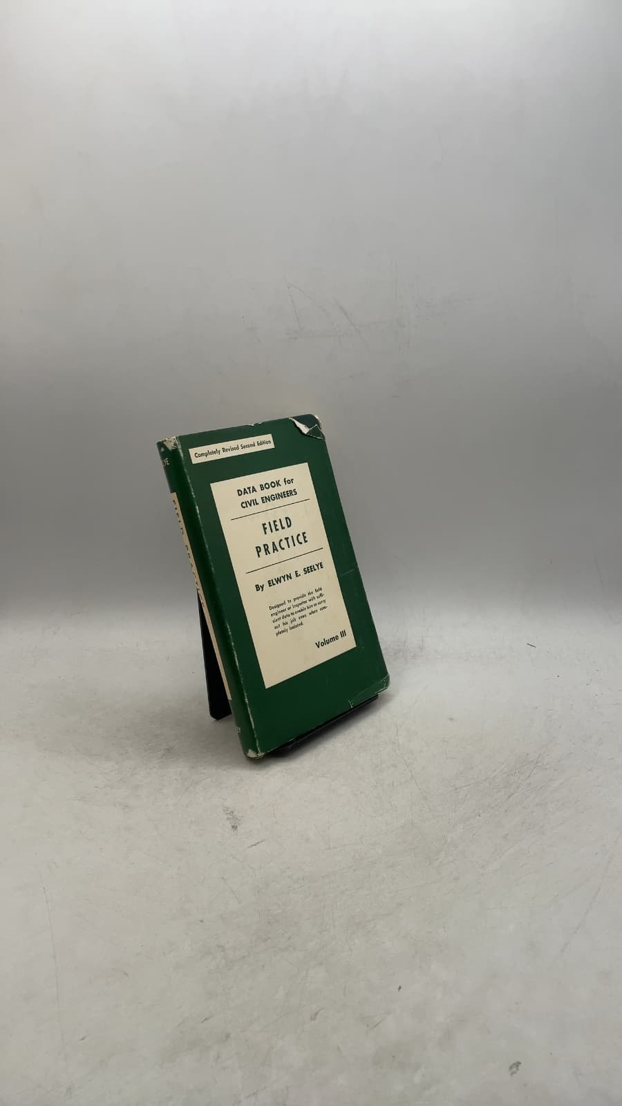 Data Book for Civil Engineers: Field Practice by Elwyn E. Seelye - front cover