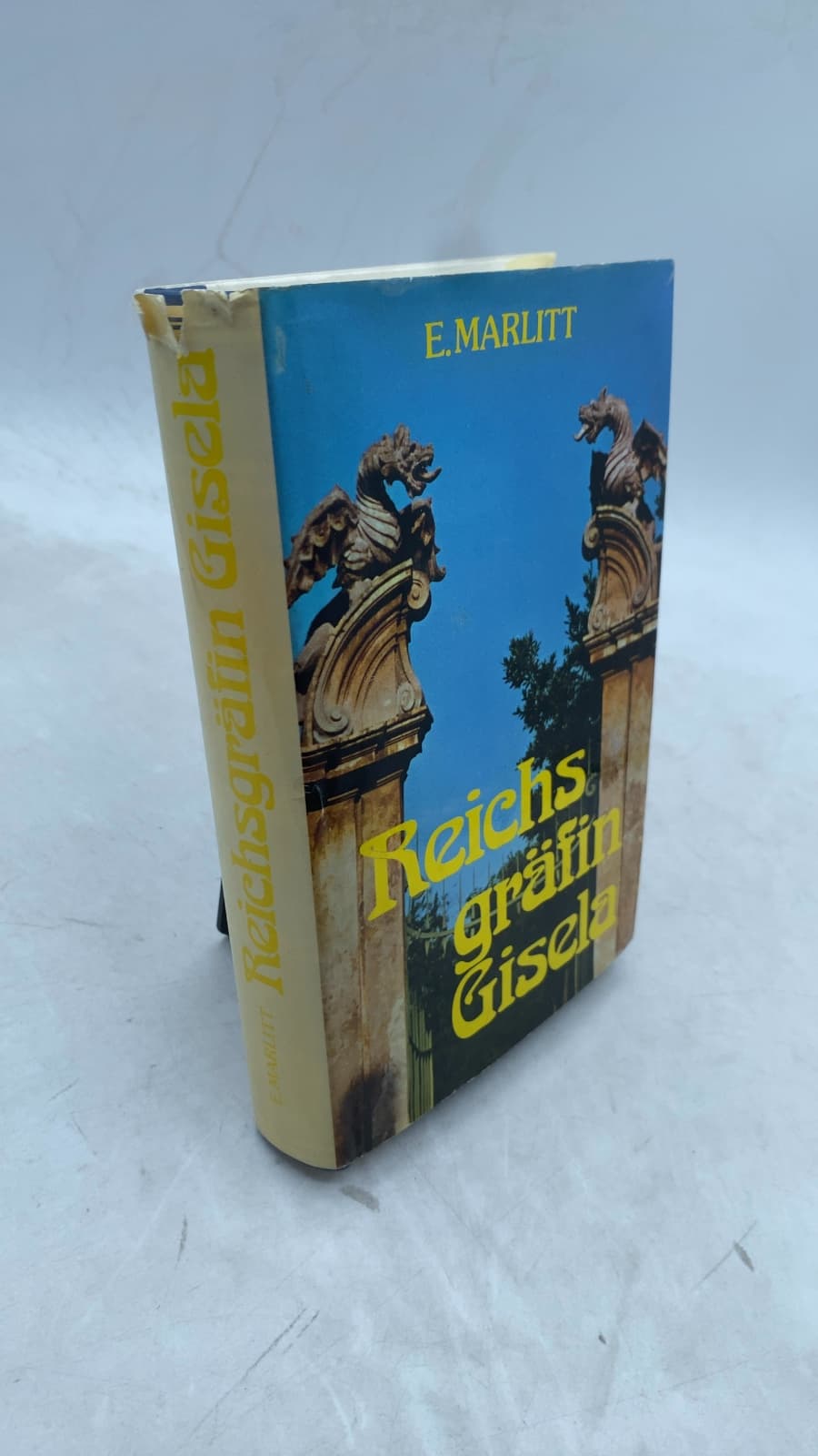 Reichsgräfin Gisela by E. Marlitt - front cover