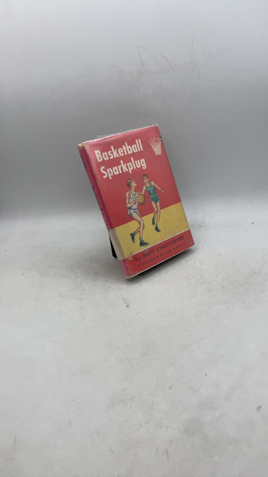 Basketball Sparkplug by Matt Christopher - front cover