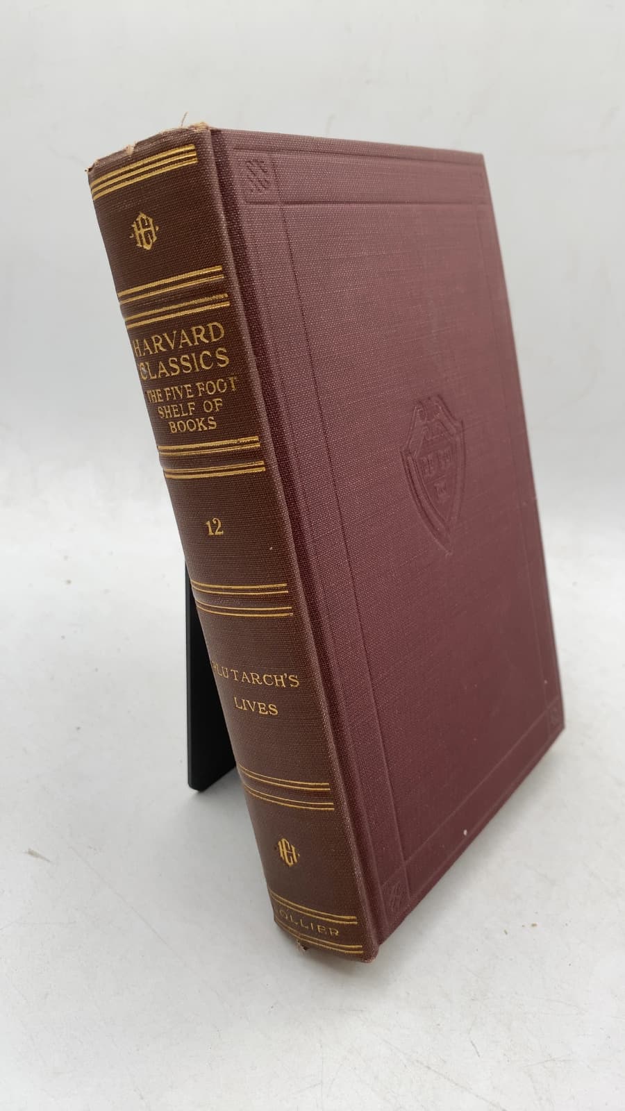 Plutarch's Lives by Plutarch - front cover