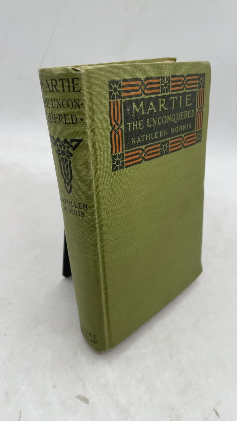 Martie the Unconquered by Kathleen Norris - front cover
