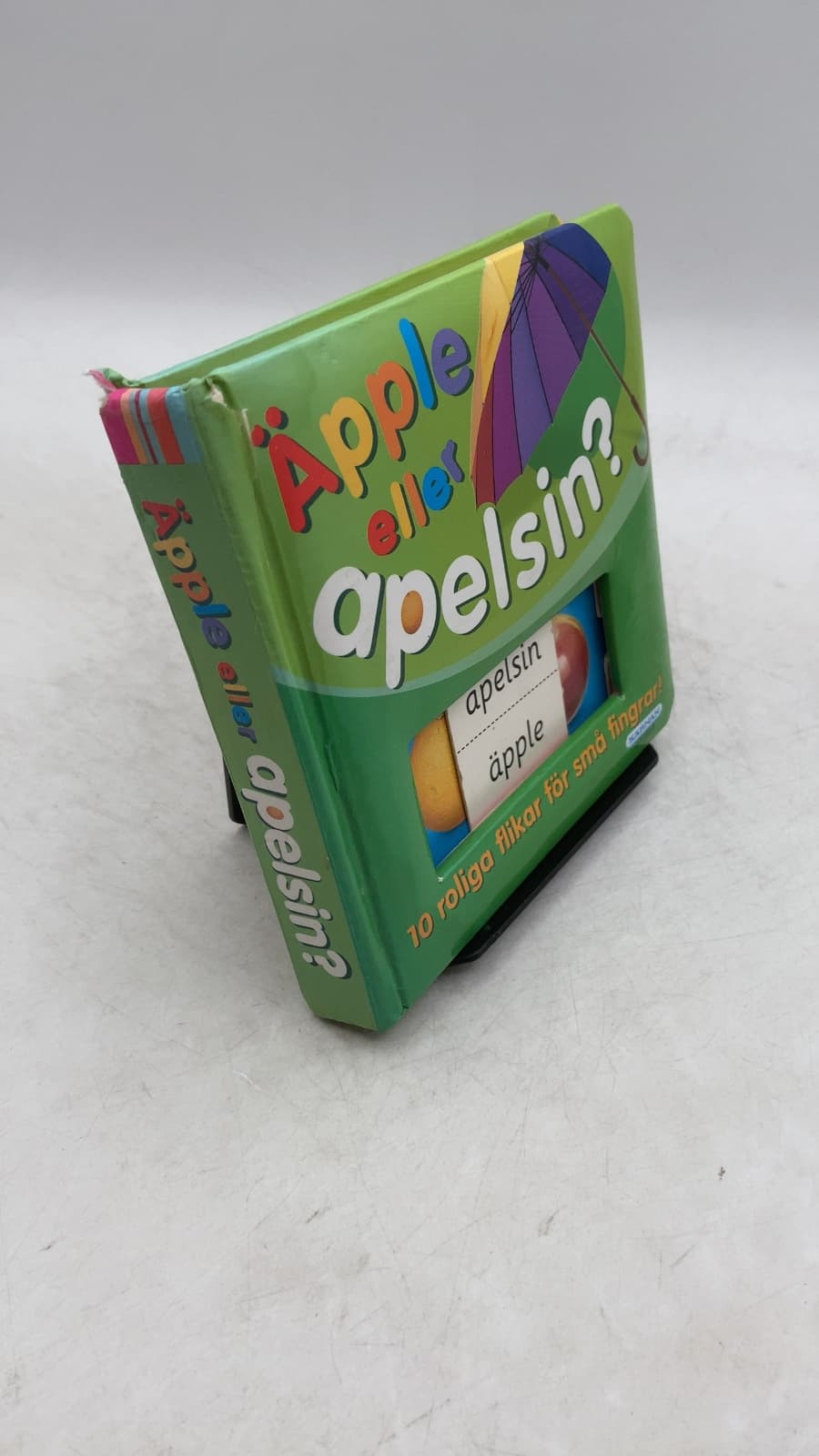 Äpple eller apelsin? by Carolina Ekman (Translator) - front cover
