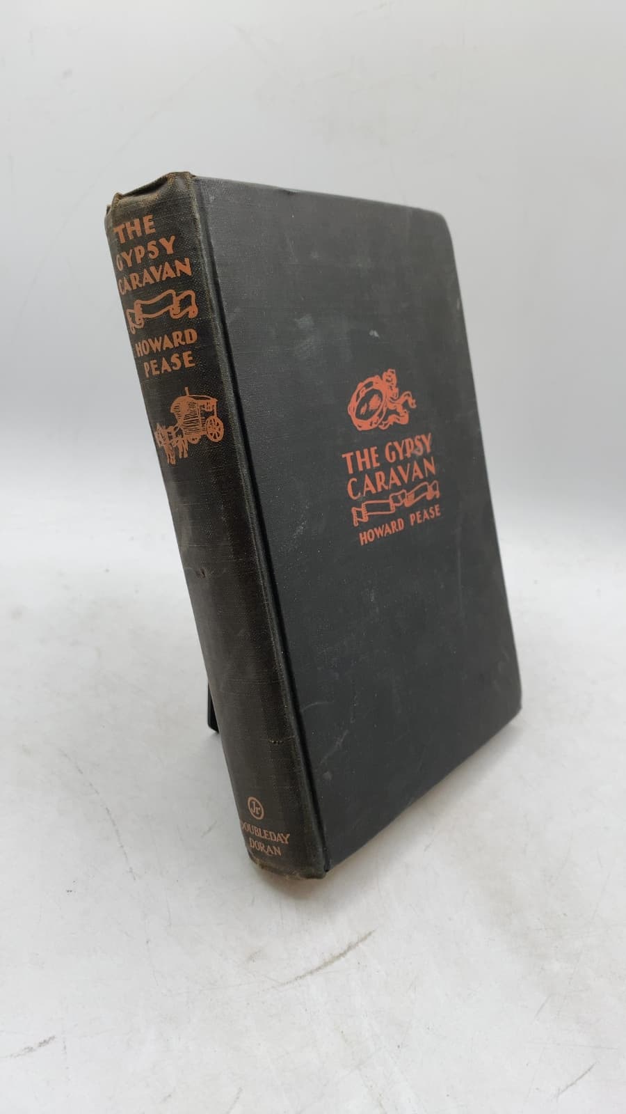 THE Gypsy Caravan by Howard Pease - front cover