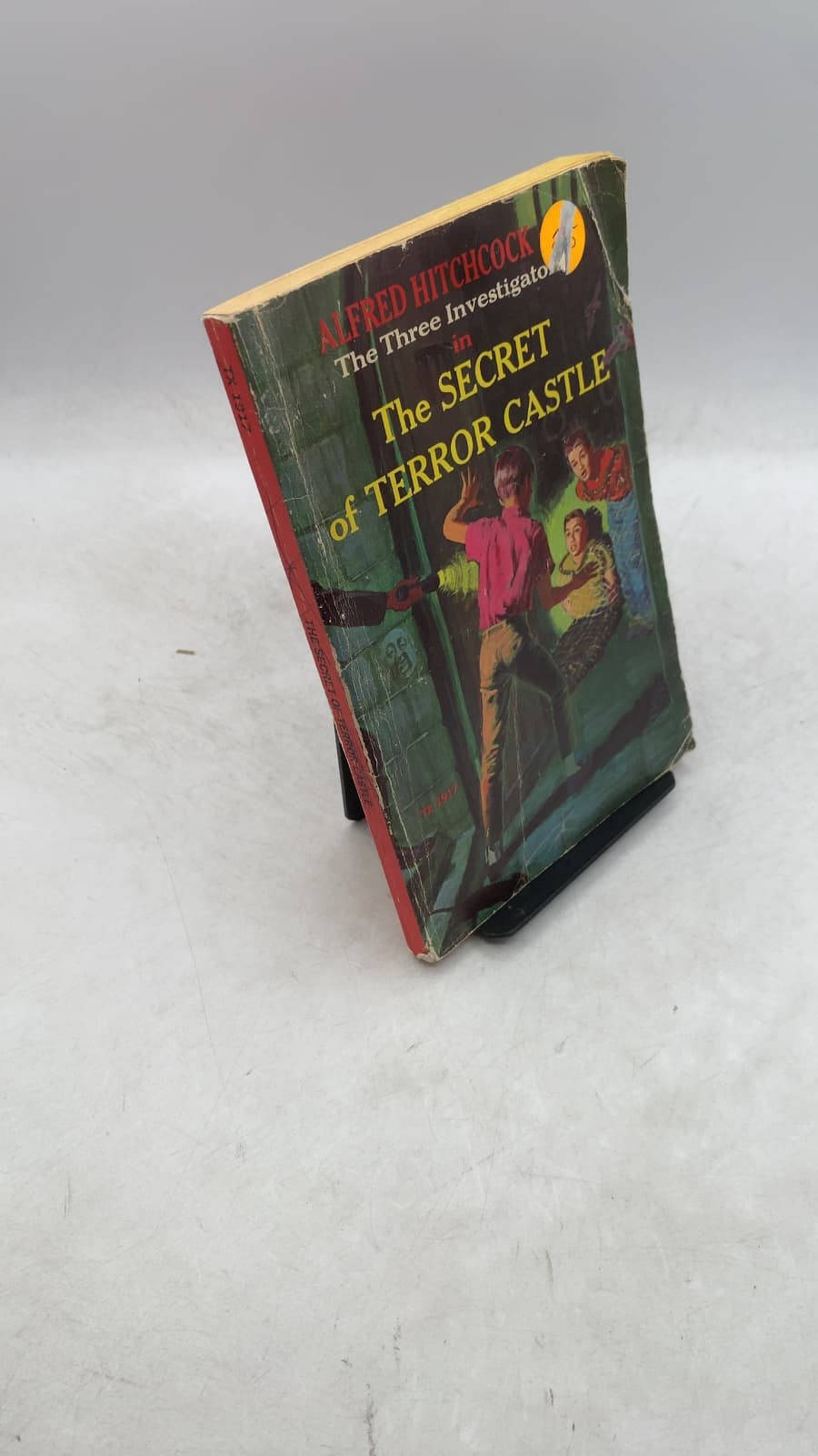 The Secret of Terror Castle by Robert Arthur - front cover