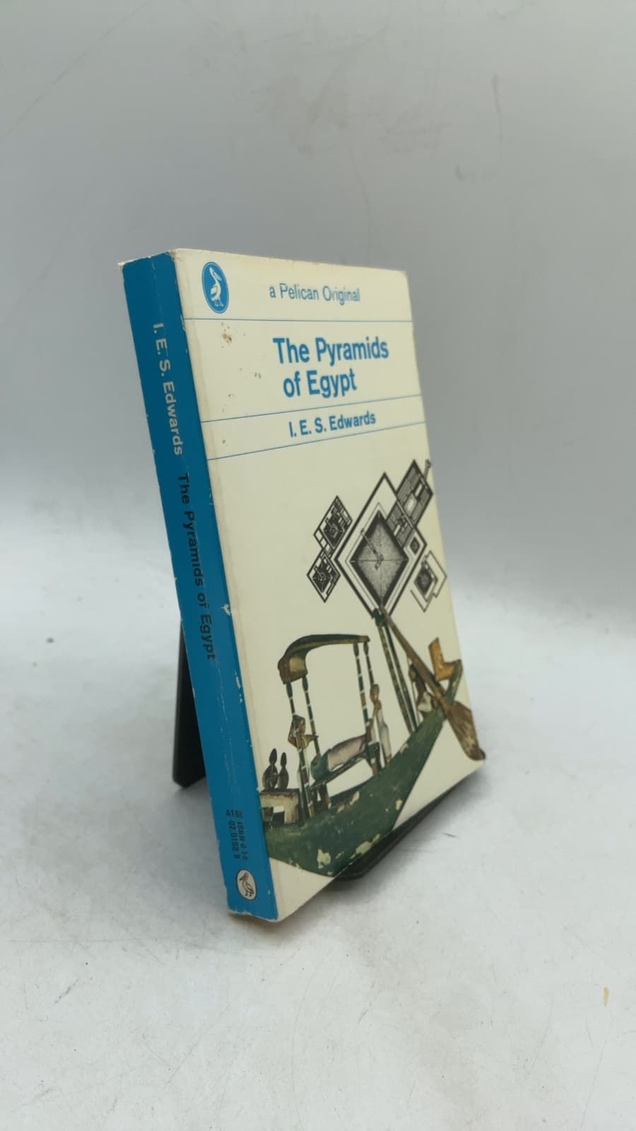The Pyramids of Egypt by I. E. S. Edwards - front cover