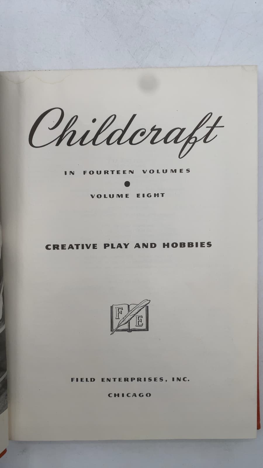 Childcraft: Creative Play and Hobbies (Volume Eight) - title page