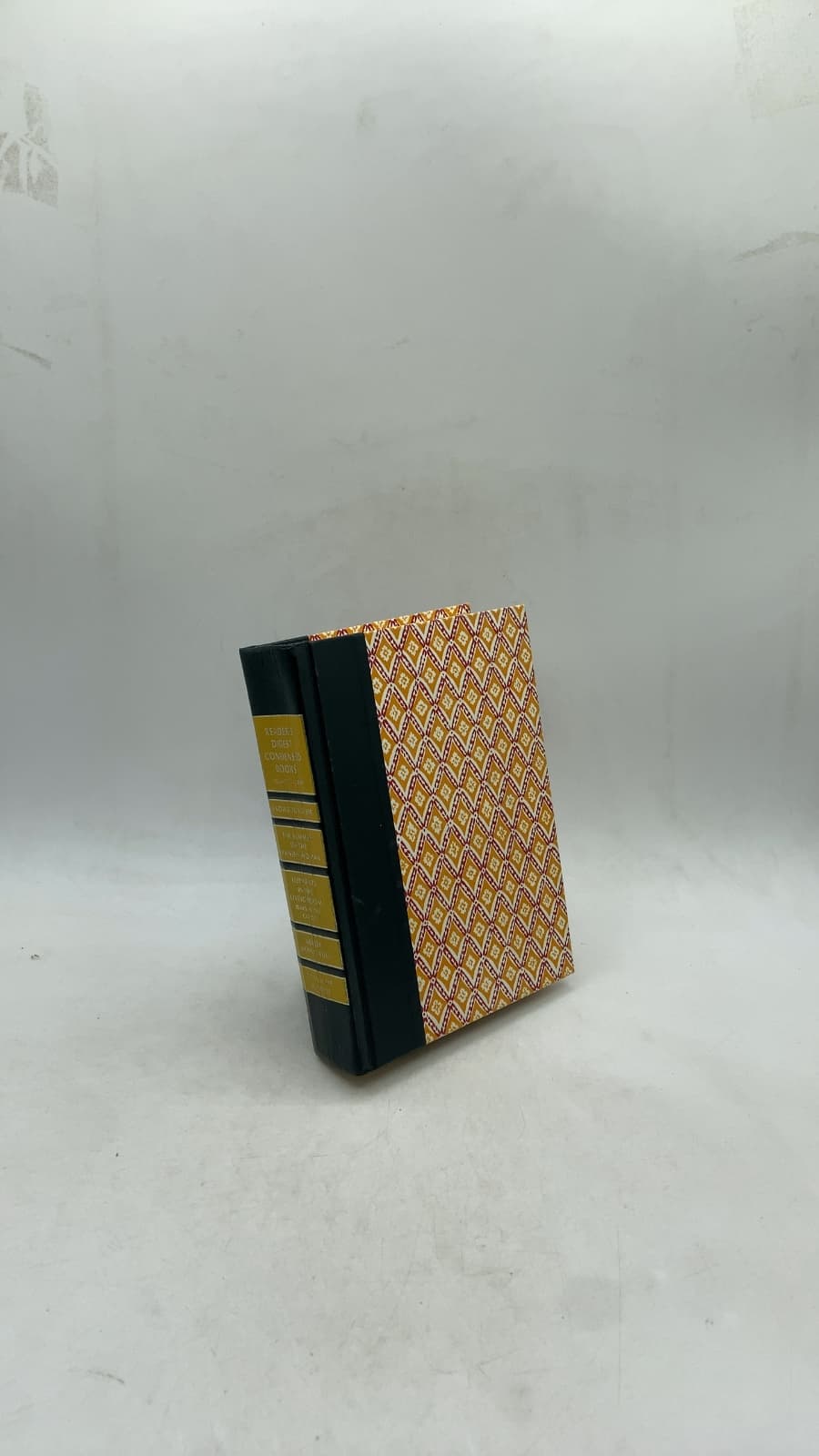 Reader's Digest Condensed Books Volume 1: 1978 by Richard Martin Stern; Catherine Gaskin; Bill Ballantine; H. B. Gilmour; Alan Marshall - front cover