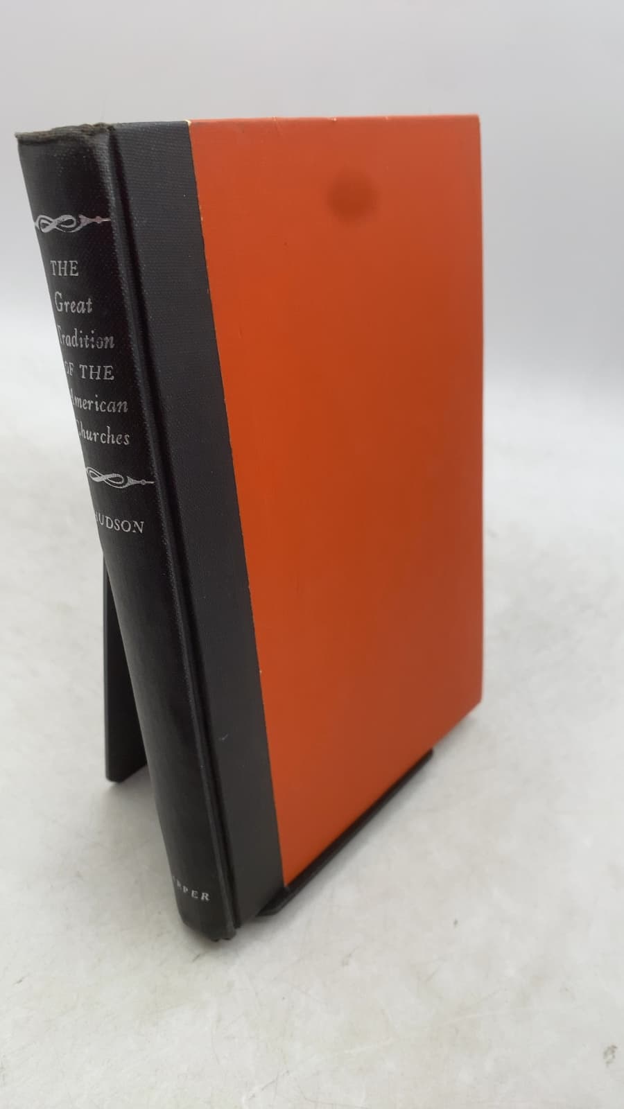 The Great Tradition of the American Churches by Winthrop S. Hudson - front cover