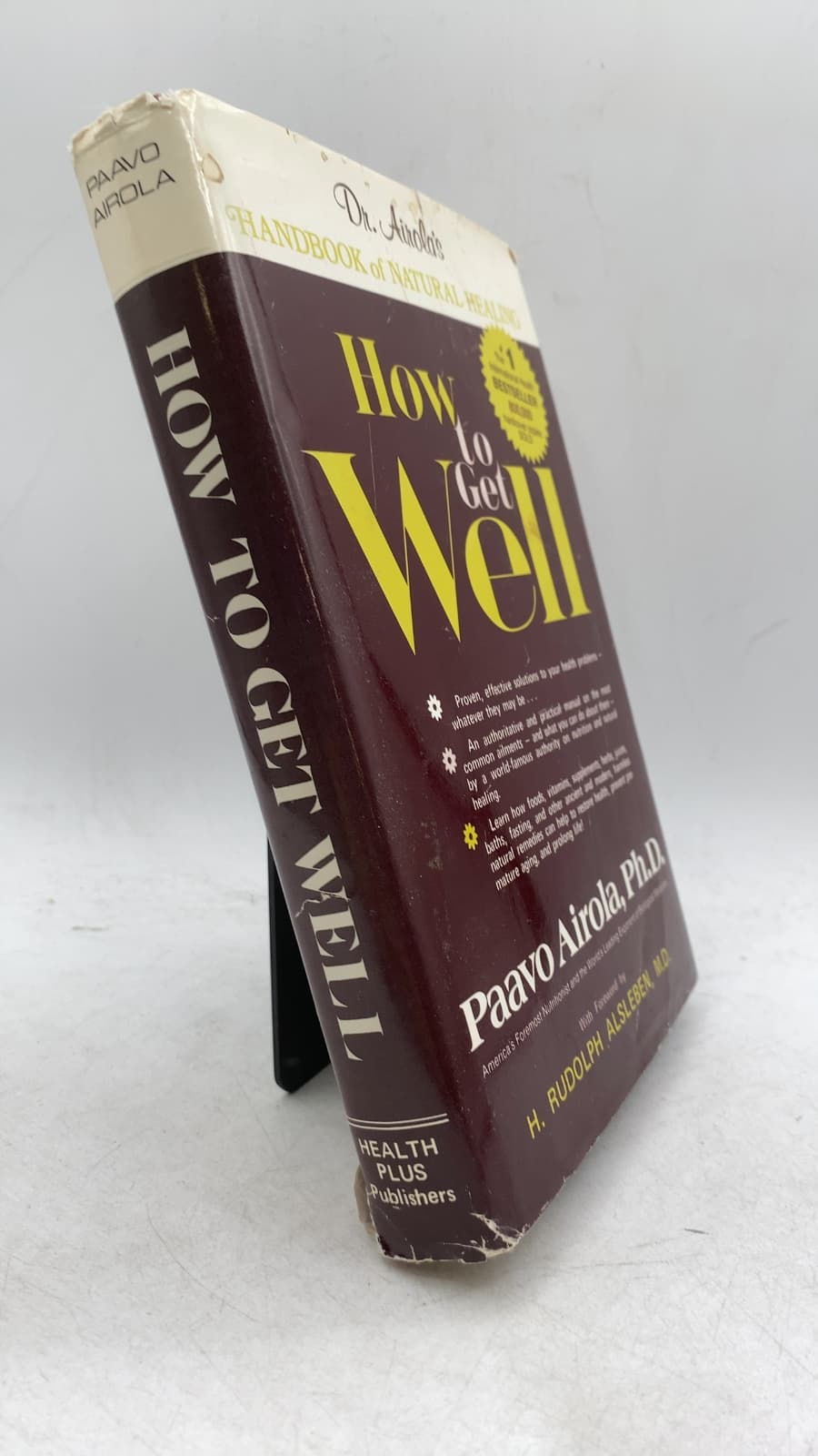 How to Get Well: Dr. Airola's Handbook of Natural Healing by Paavo Airola, N.D., Ph.D. - front cover