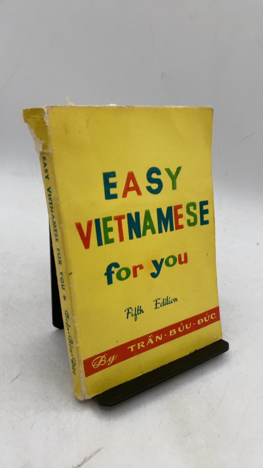 Easy Vietnamese FOR YOU by Trần-Bửu-Đức - front cover