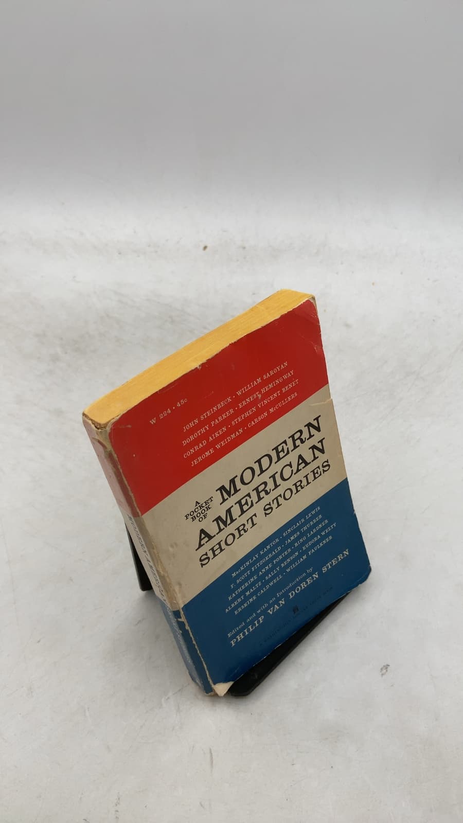 Modern American Short Stories by Philip Van Doren Stern (Editor) - front cover