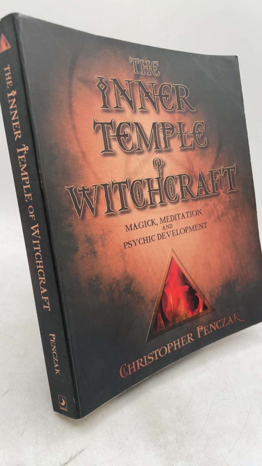 The Inner Temple of Witchcraft: Magick, Meditation and Psychic Development by Christopher Penczak - front cover