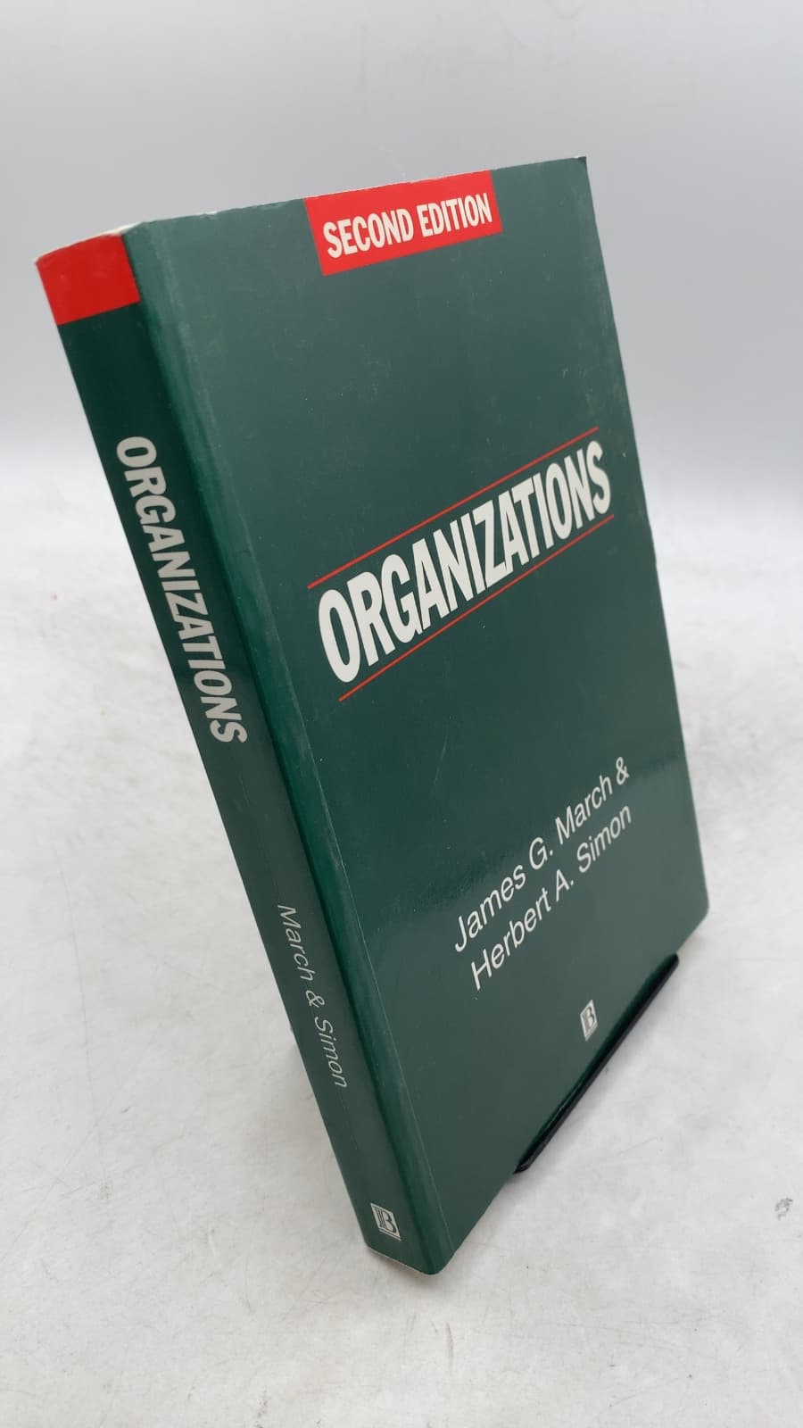 Organizations by James G. March and Herbert A. Simon - front cover
