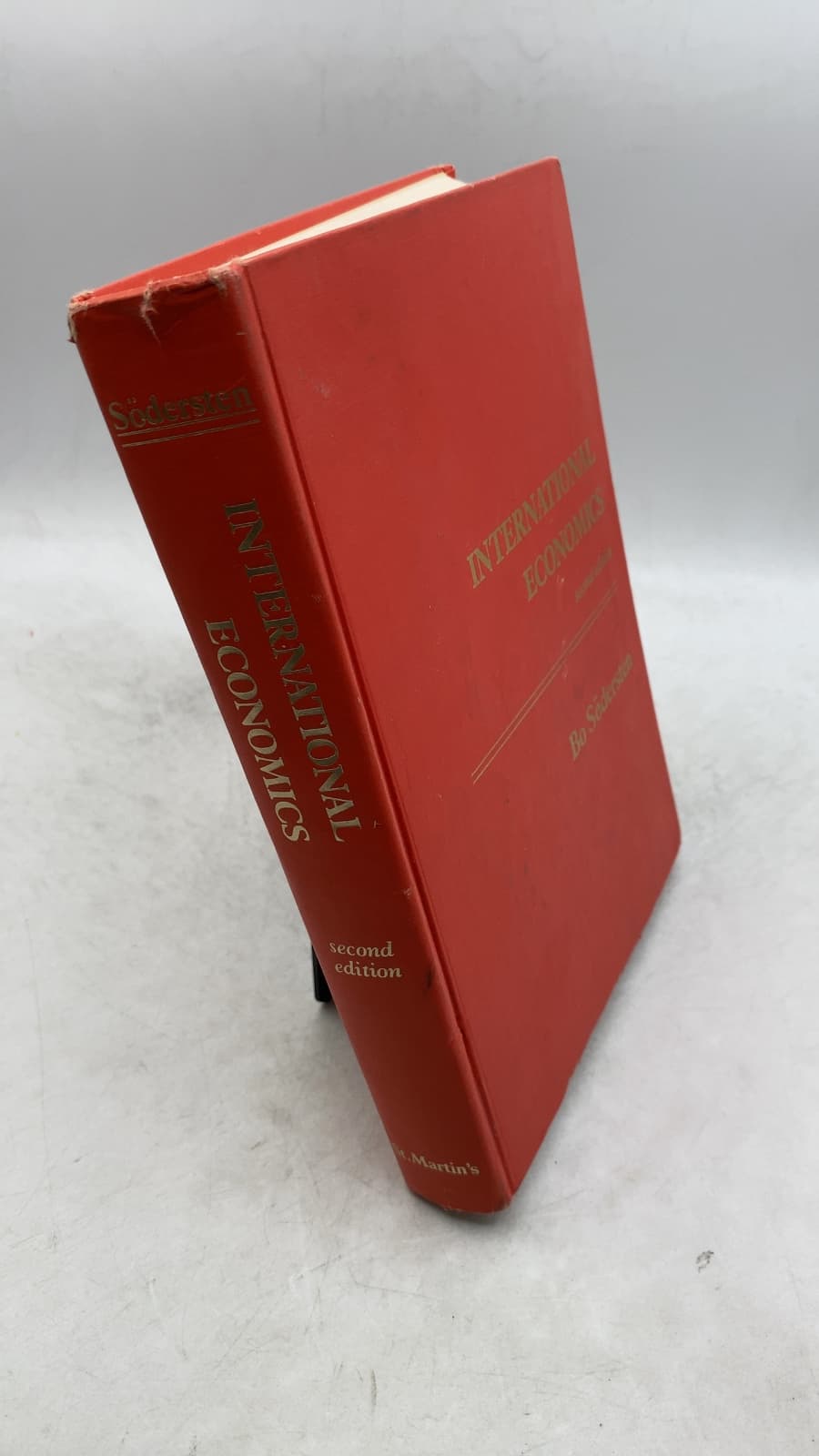 International Economics by Bo Södersten - front cover