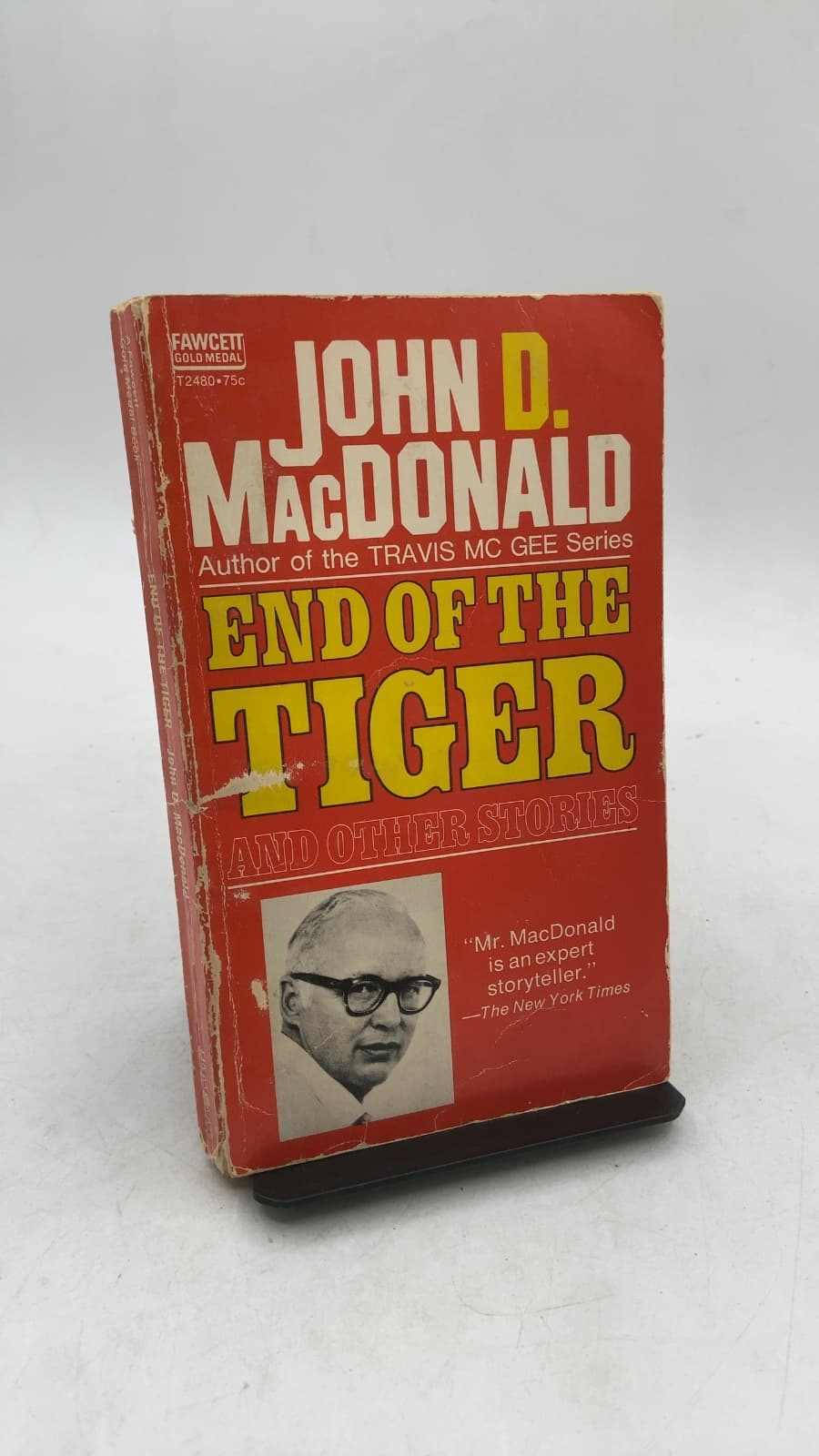 End of the Tiger and Other Stories by John D. MacDonald - front cover
