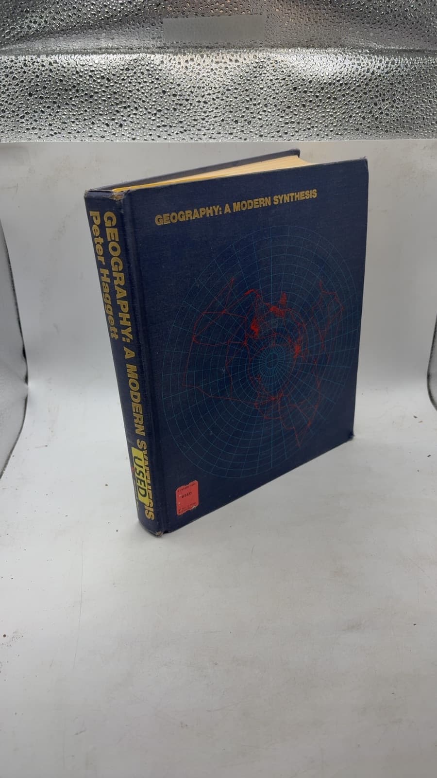 Geography: A Modern Synthesis by Peter Haggett - front cover