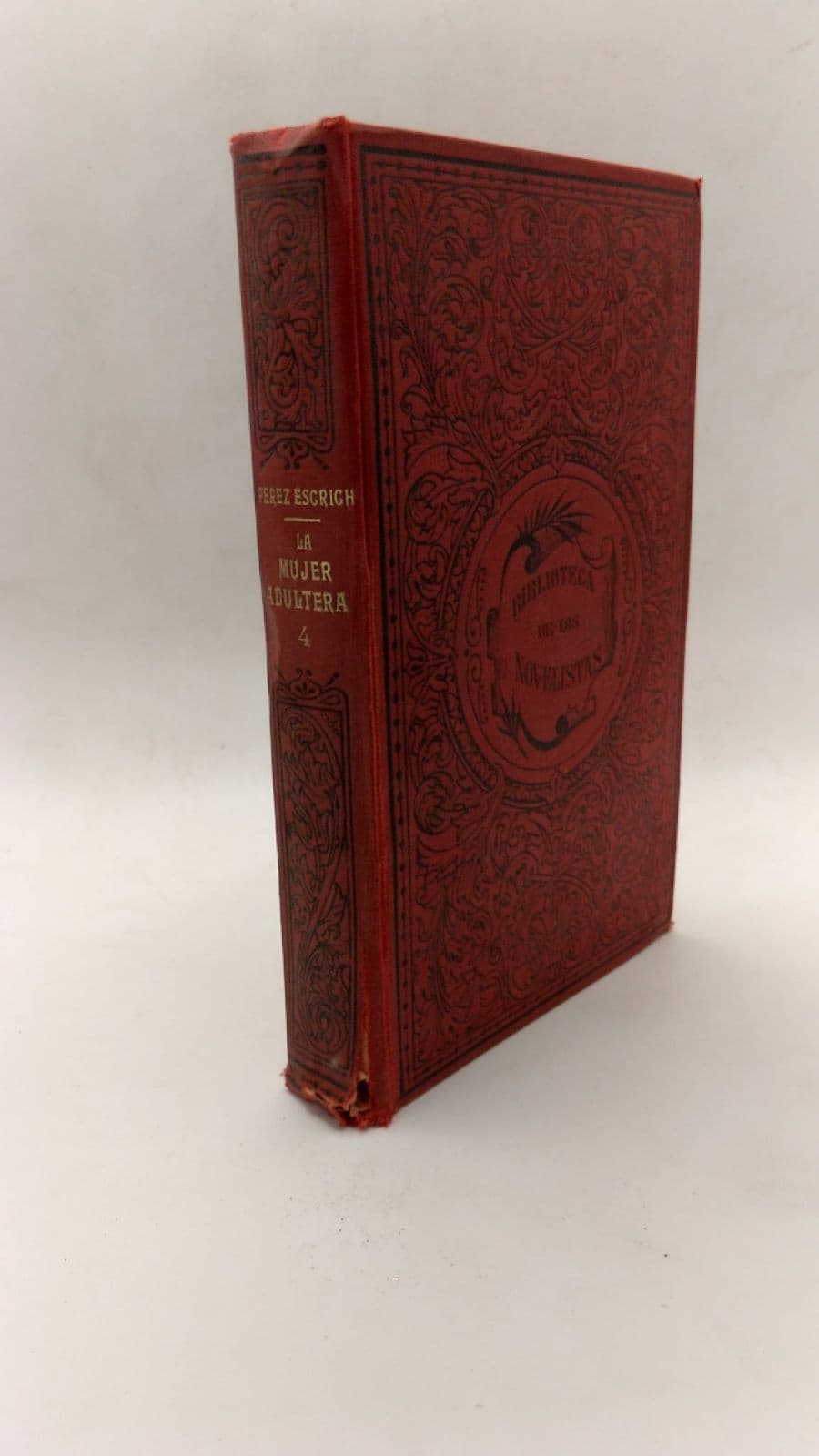La Mujer Adúltera by Enrique Pérez Escrich - front cover