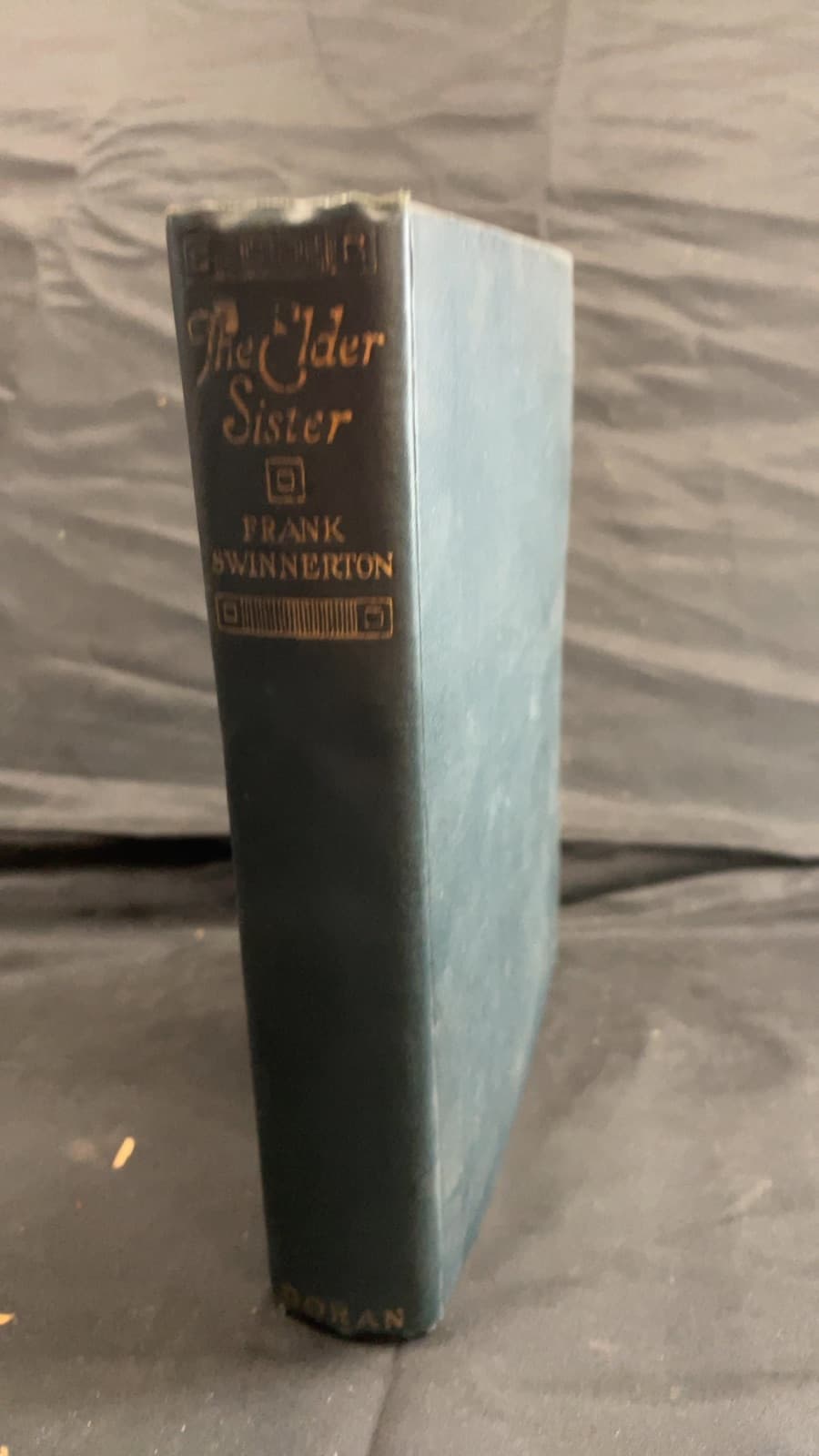 The Elder Sister by Frank Swinnerton - front cover