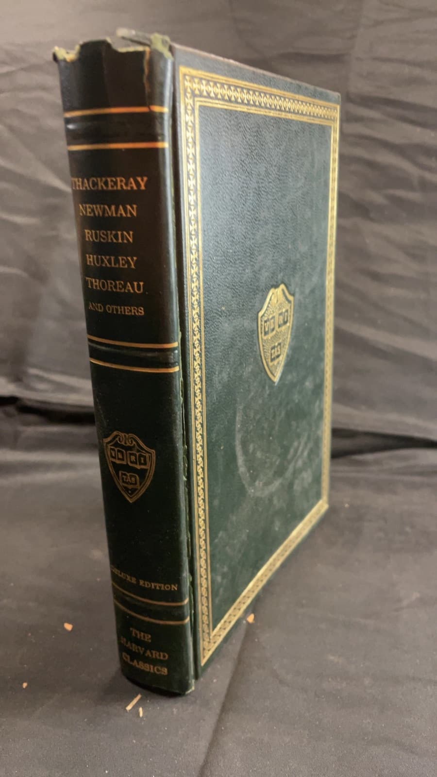 Essays English and American by Various Authors - front cover