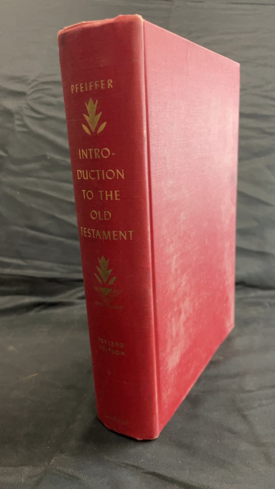Introduction to the Old Testament by Robert H. Pfeiffer - front cover