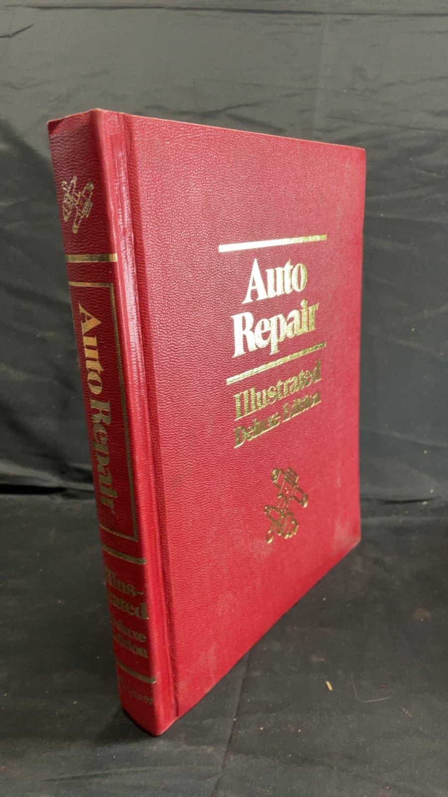Auto Repair Illustrated Deluxe Edition by John Doyle - front cover