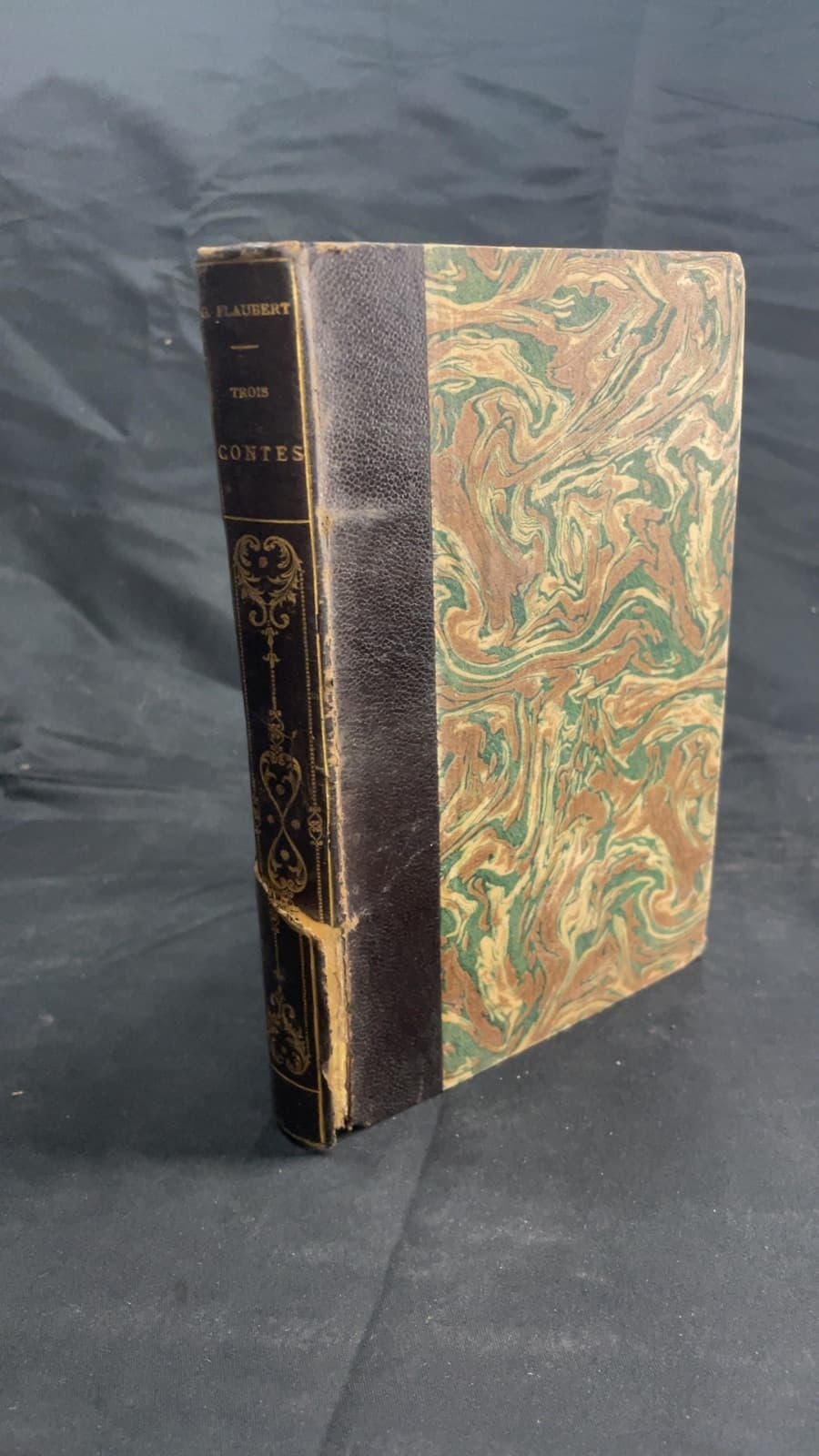Trois Contes by Gustave Flaubert - front cover