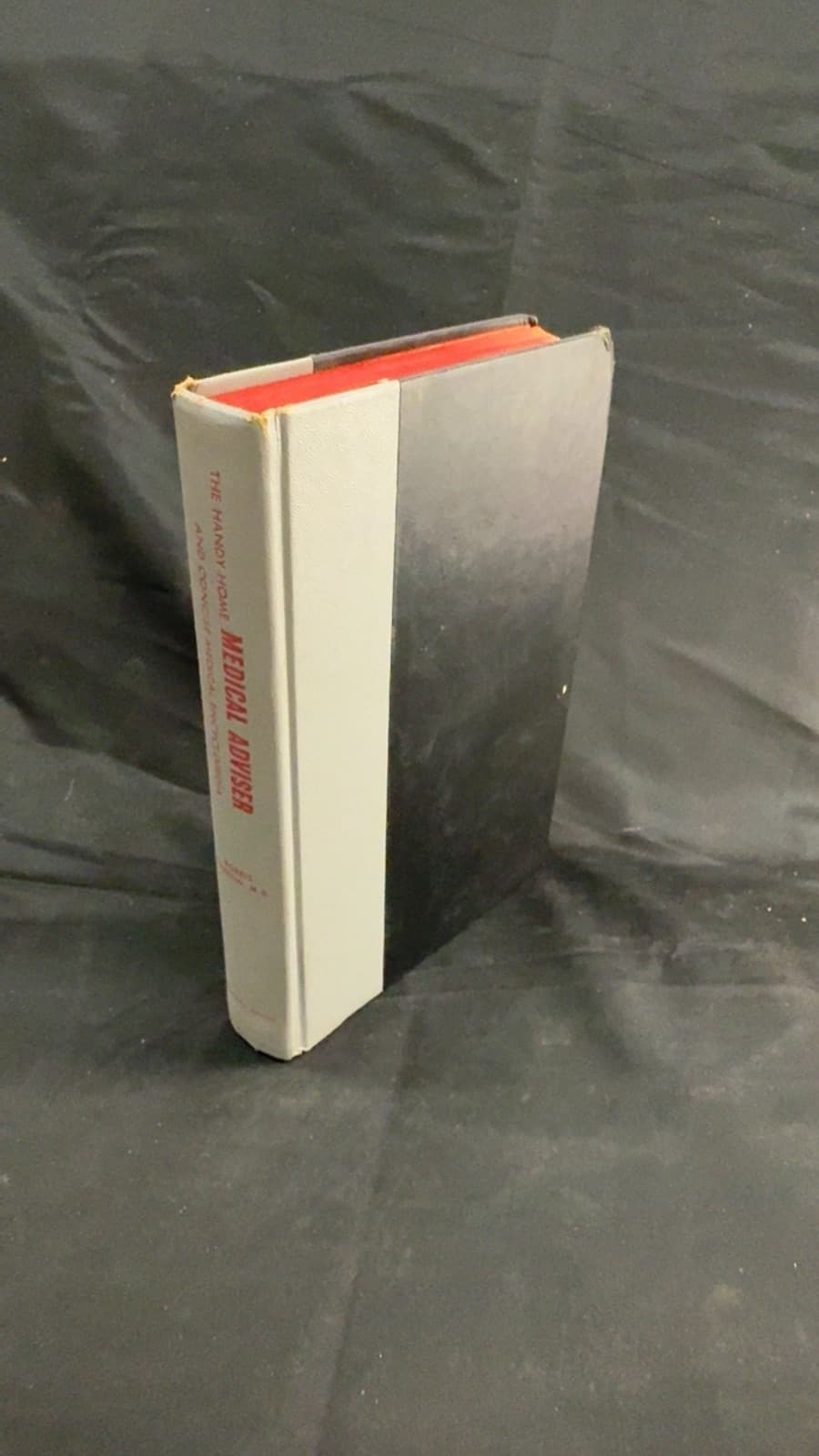 The Handy Home Medical Adviser and Concise Medical Encyclopedia by Morris Fishbein, M.D. - front cover