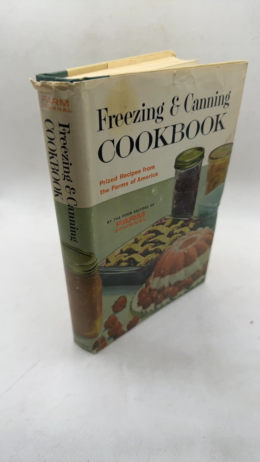 Freezing & Canning Cookbook by Edited by Nell B. Nichols - front cover