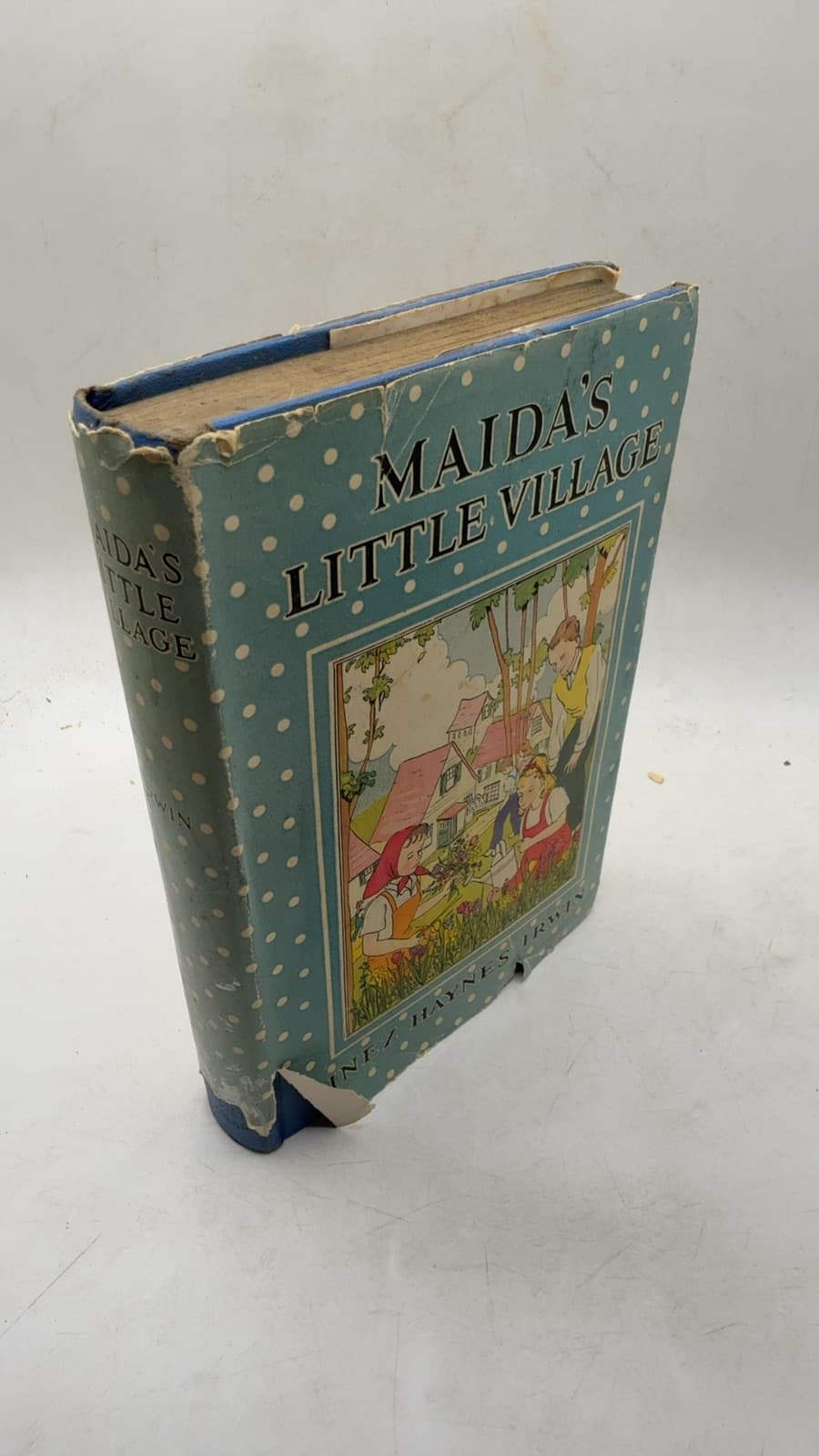 Maida's Little Village by Inez Haynes Irwin - front cover
