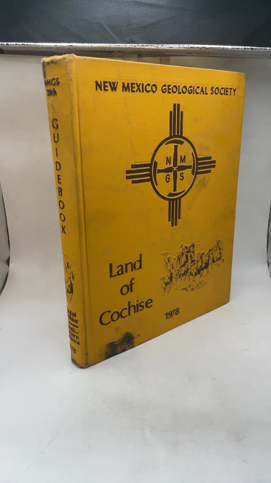 Land of Cochise: Southeastern Arizona - front cover