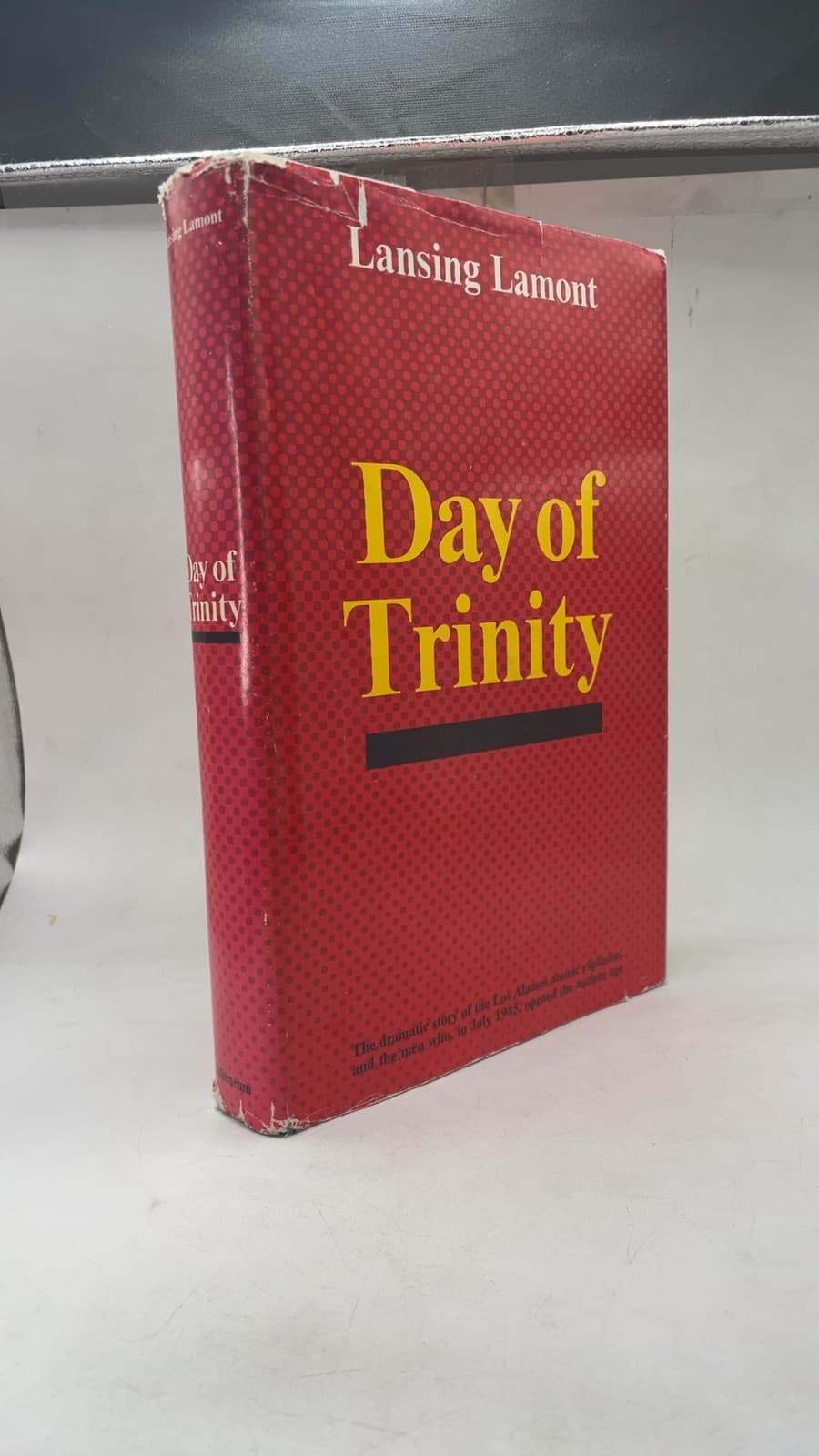 Day of Trinity by Lansing Lamont - front cover