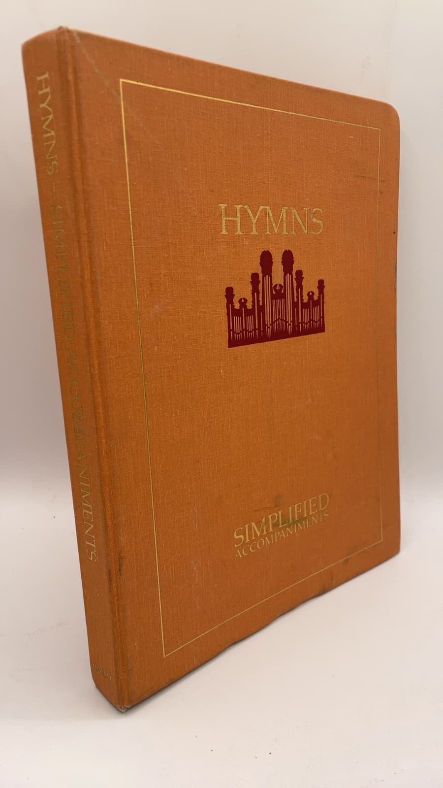 Hymns of The Church of Jesus Christ of Latter-day Saints: Simplified Accompaniments by Arrangements by Darwin Wolford - front cover