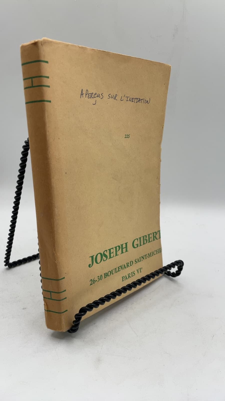 Aperçus SUR L'initiation by René Guénon - front cover