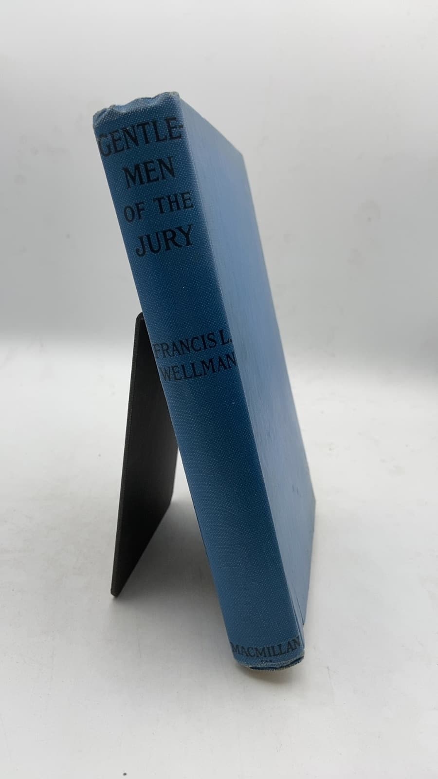 Gentlemen OF THE Jury by Francis L. Wellman - front cover