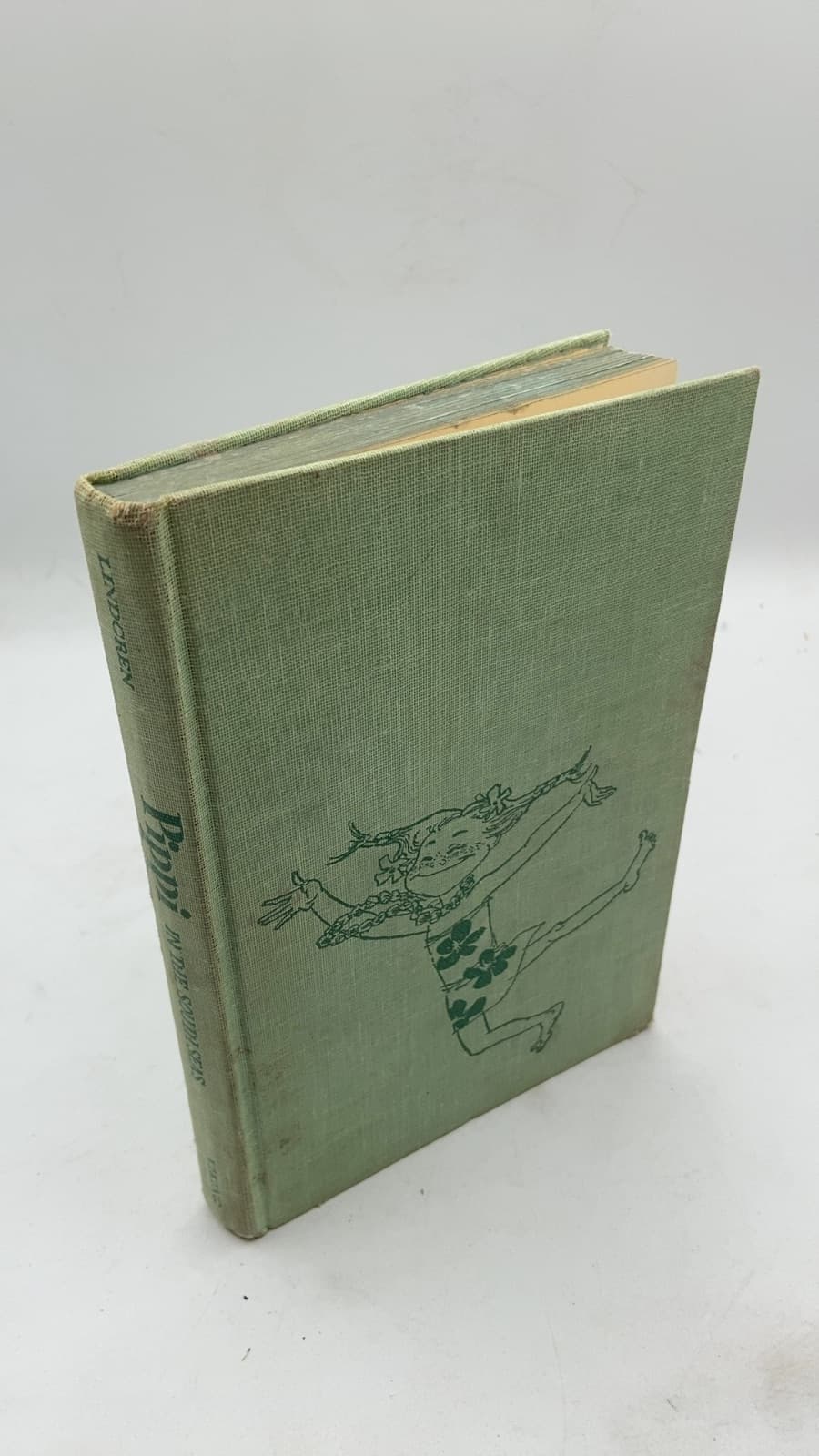 Pippi in the South Seas by Astrid Lindgren - front cover