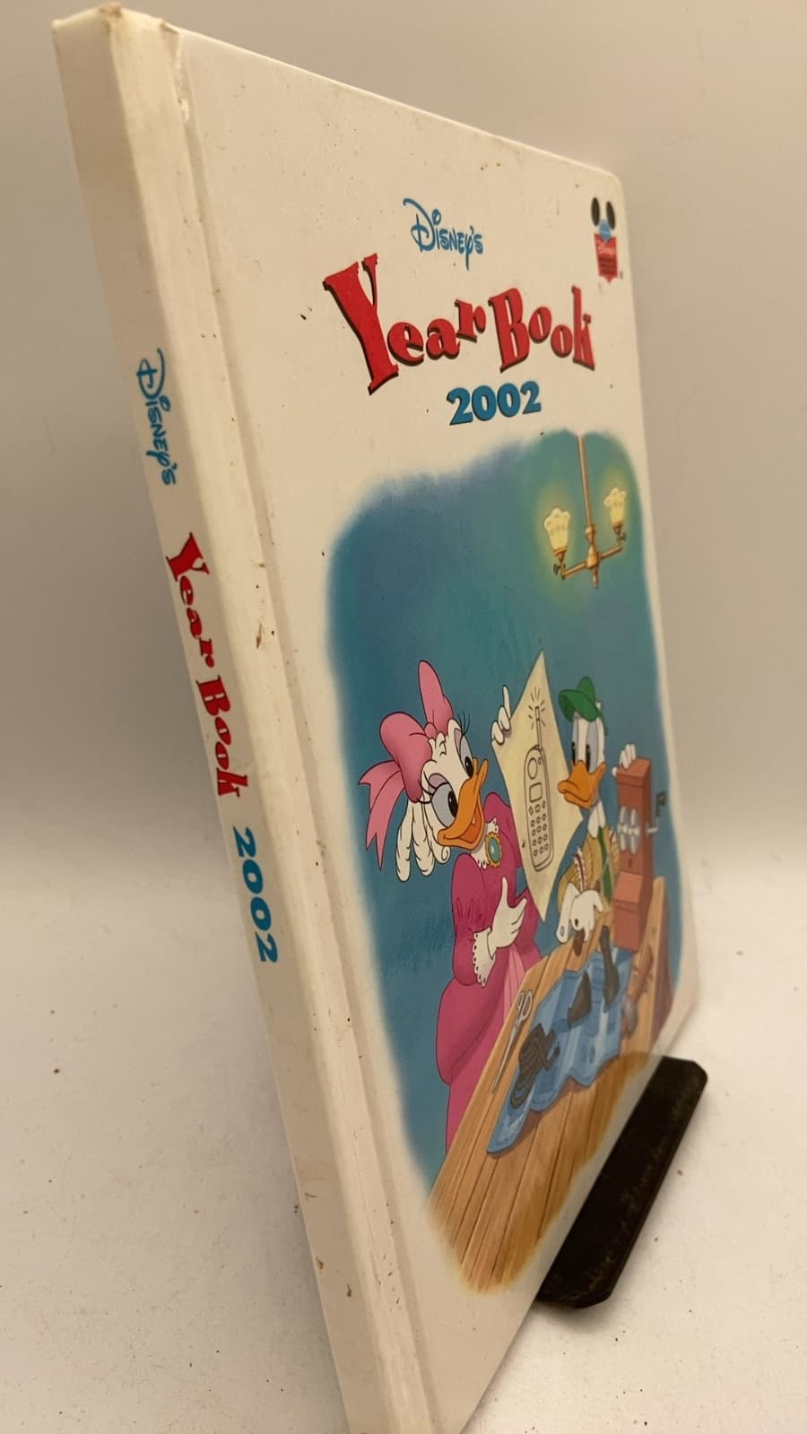 Disney's Year Book 2002 - front cover