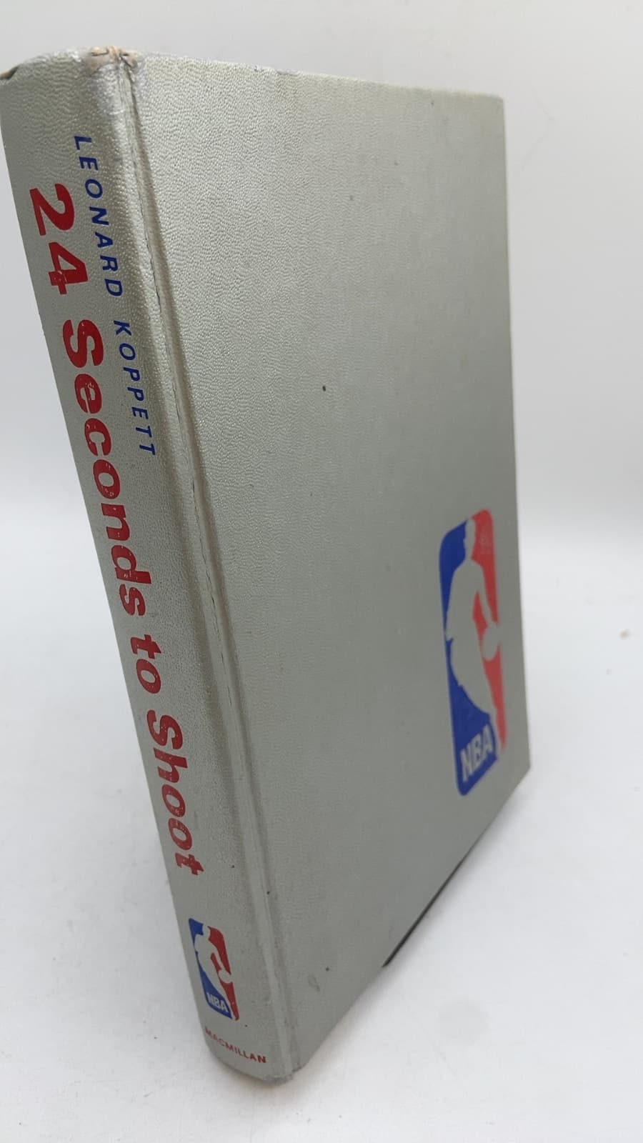 24 Seconds to Shoot by Leonard Koppett - front cover