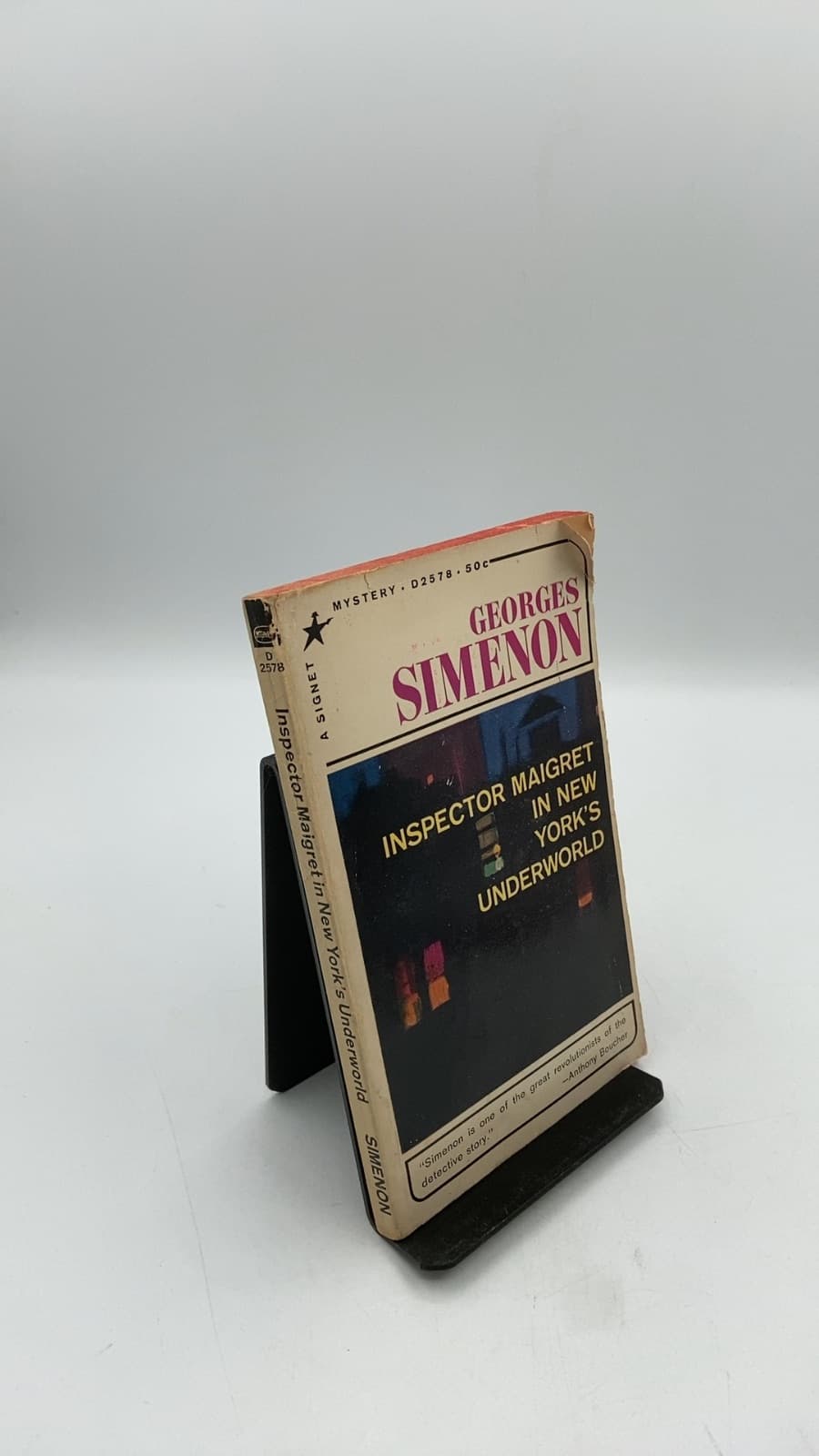 Inspector Maigret in New York's Underworld (Maigret à New York) by Georges Simenon - front cover