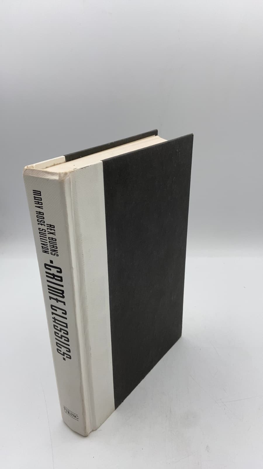 Crime Classics: The Mystery Story from Poe to the Present by Rex Burns and Mary Rose Sullivan - front cover