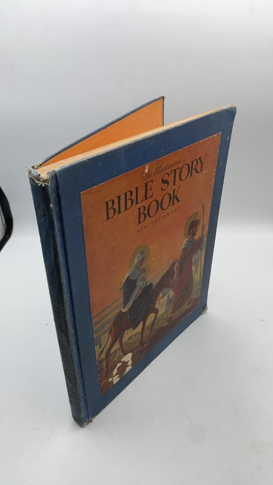 The Illustrated Bible Story Book: New Testament by Seymour Loveland - front cover