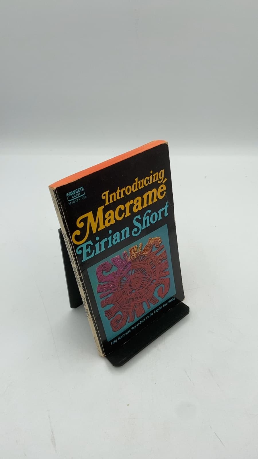 Introducing Macramé by Eirian Short - front cover