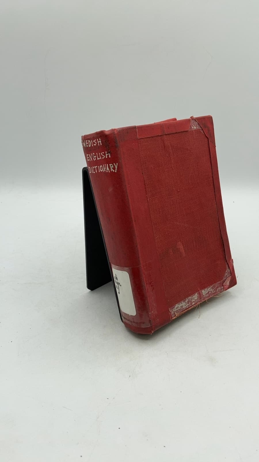 Burt's Swedish-English Dictionary - front cover