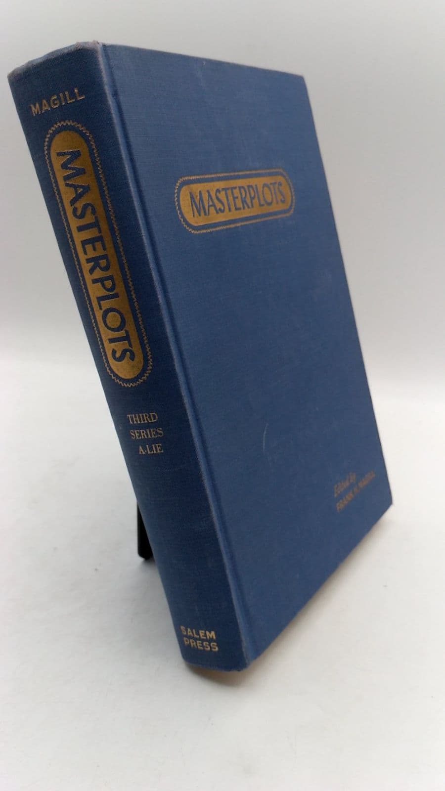 Masterplots: Five Hundred Plot-Stories and Essay-Reviews from the World's Fine Literature by Frank N. Magill - front cover
